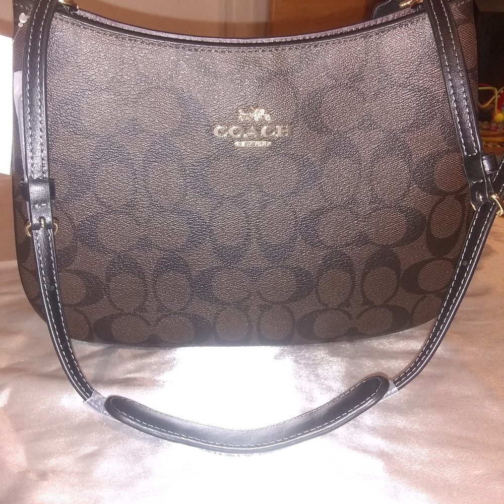 Coach Brown Signature Canvas Shoulder Bag with Gold Logo - Picture 2 of 8